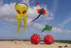 kites-flying-jockeys-ridge-state-park