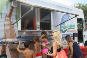A Mulligans Beach Catering food truck