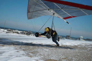 winter hang gliding